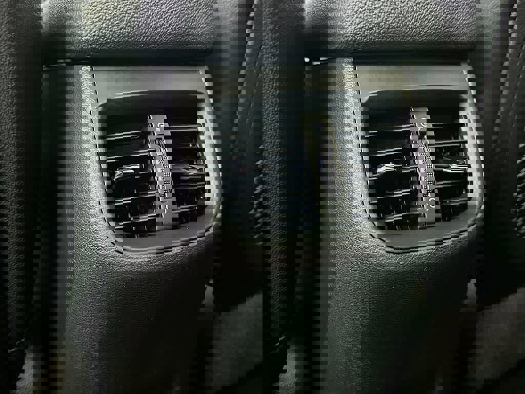 Used 2023 Kia Forte GT image 16