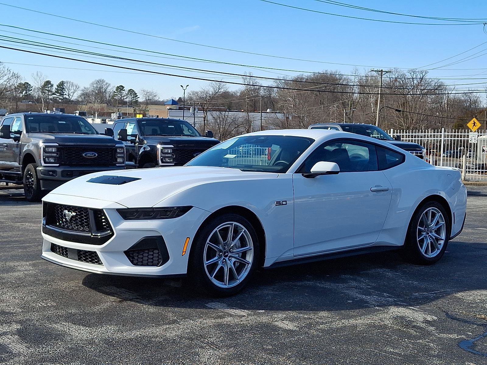 Certified 2025 Ford Mustang GT Premium image 3