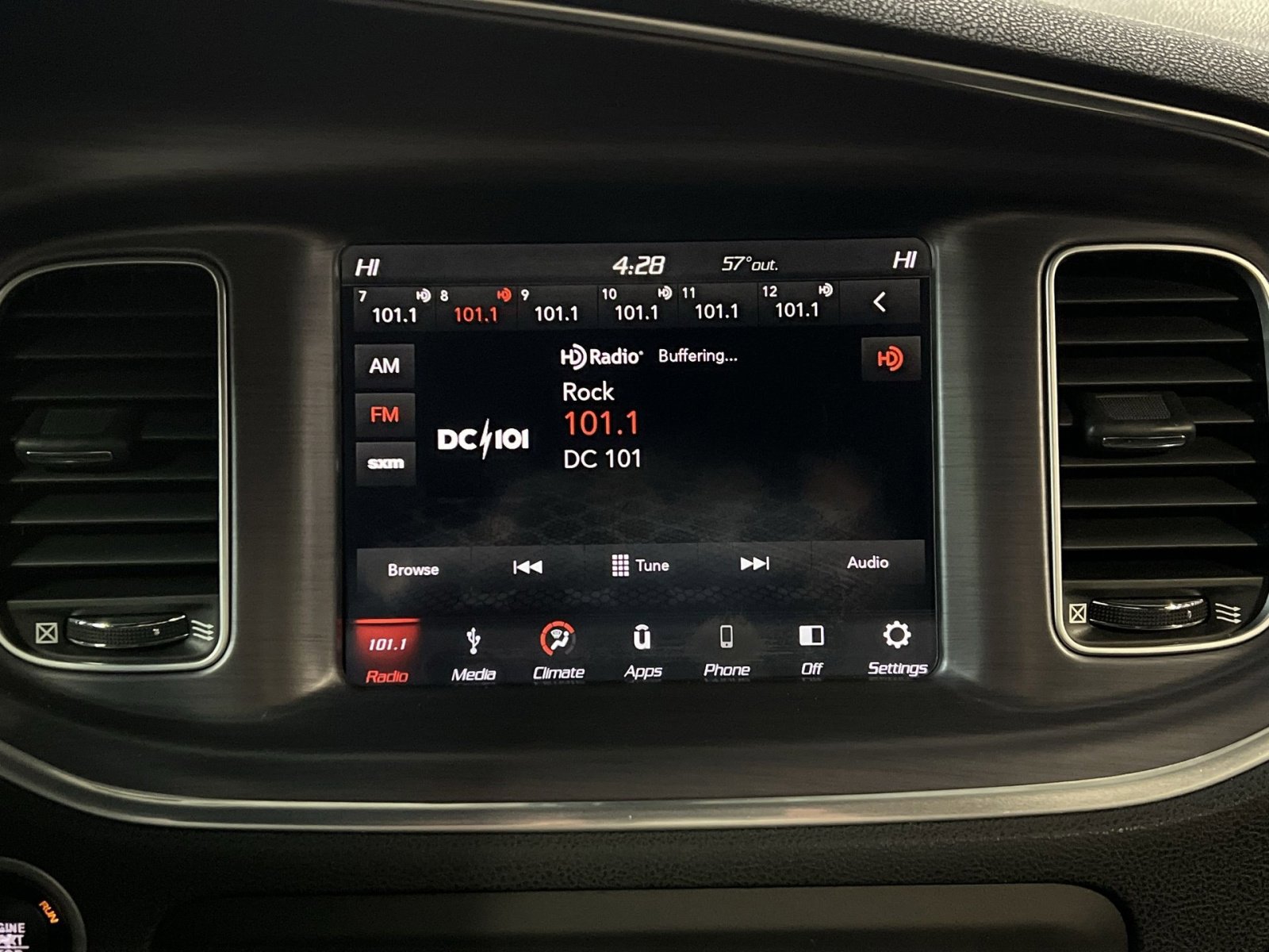 Used 2018 Dodge Charger R/T Scat Pack image 18