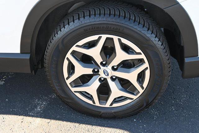 Used 2024 Subaru Forester Premium image 14