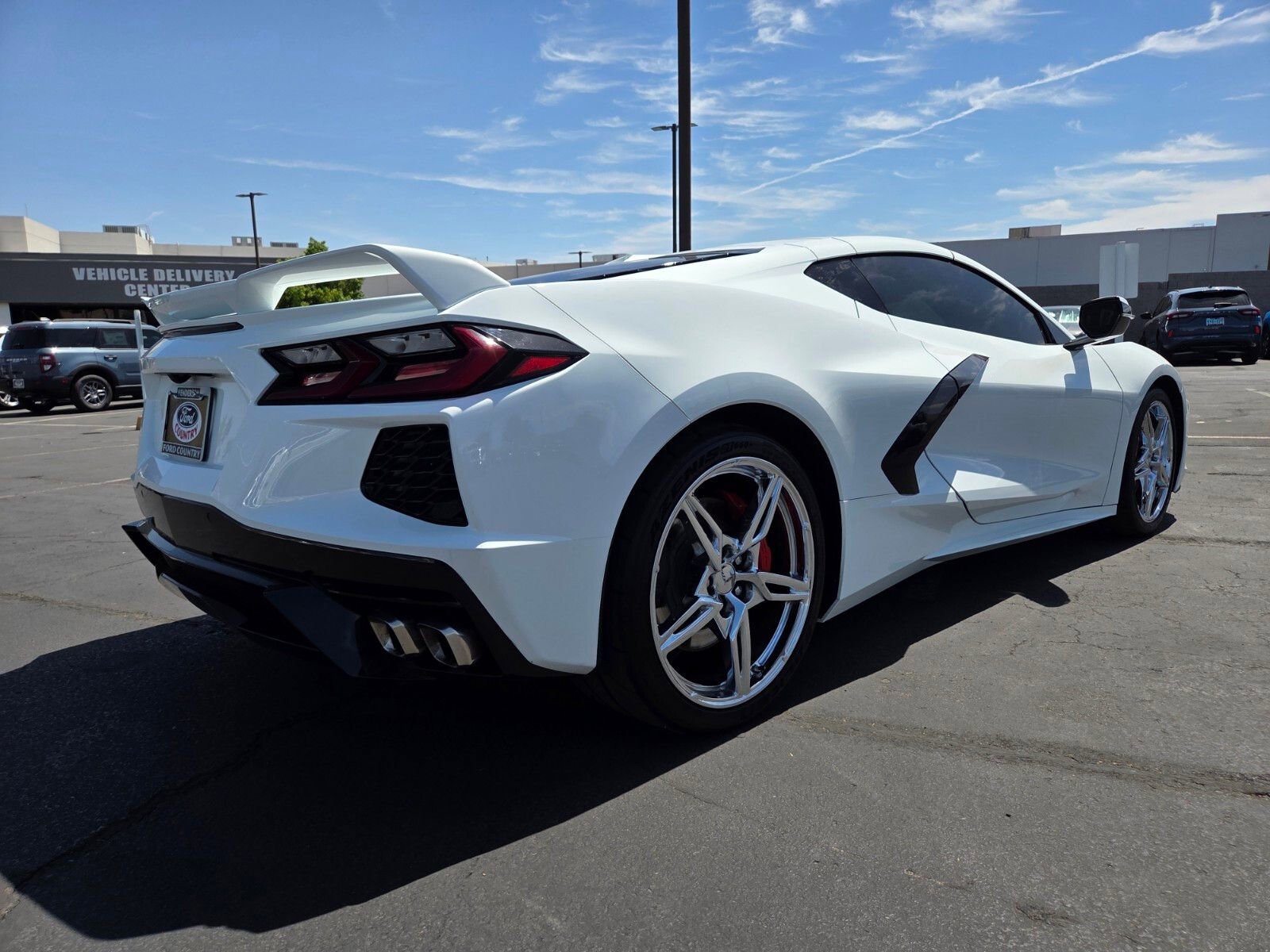 Used 2021 Chevrolet Corvette Stingray Preferred Cpe w/ Z51 Performance Package RWD image 6