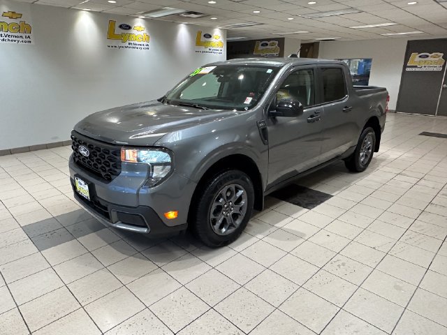 Certified 2025 Ford Maverick XLT w/ XLT Luxury Package AWD/4WD image 2