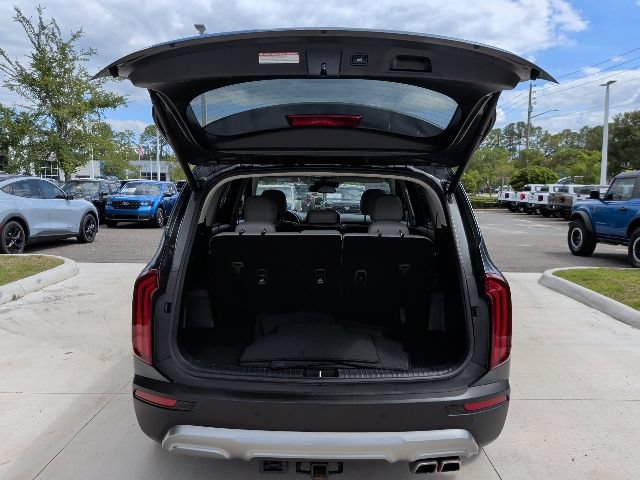 Used 2020 Kia Telluride EX w/ Towing Package FWD image 14