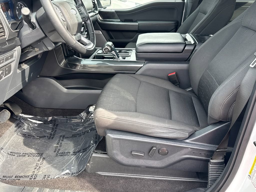 Certified 2022 Ford F150 XLT w/ Equipment Group 302A High image 9