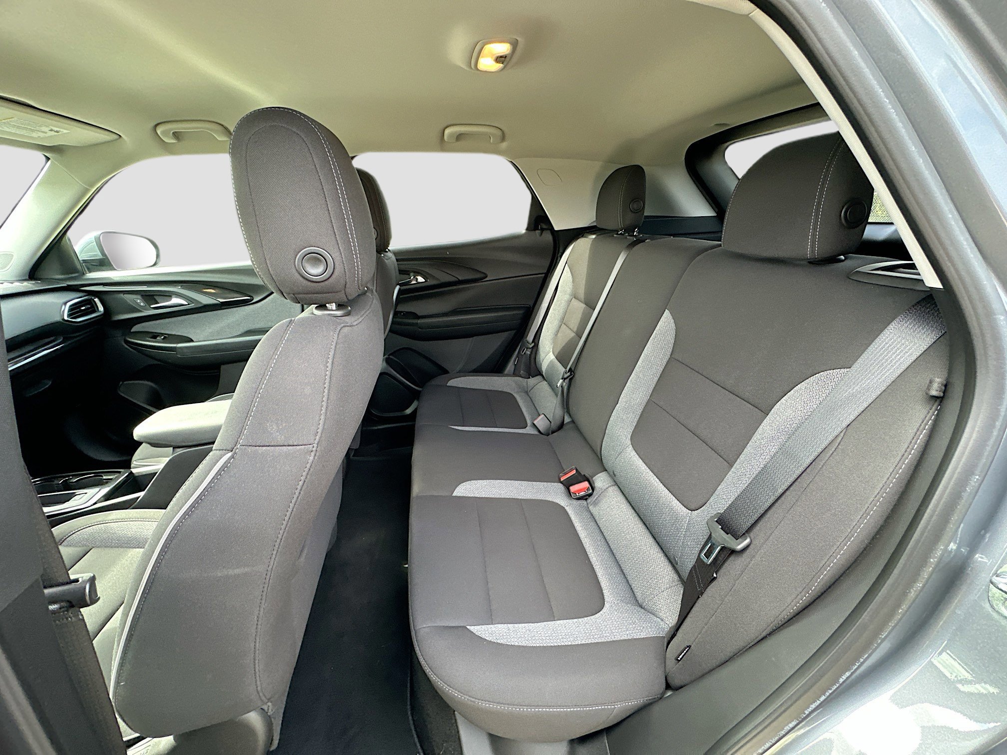 Used 2022 Chevrolet TrailBlazer LT w/ Convenience Package image 22