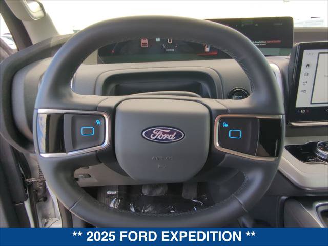Certified 2025 Ford Expedition Active RWD image 13