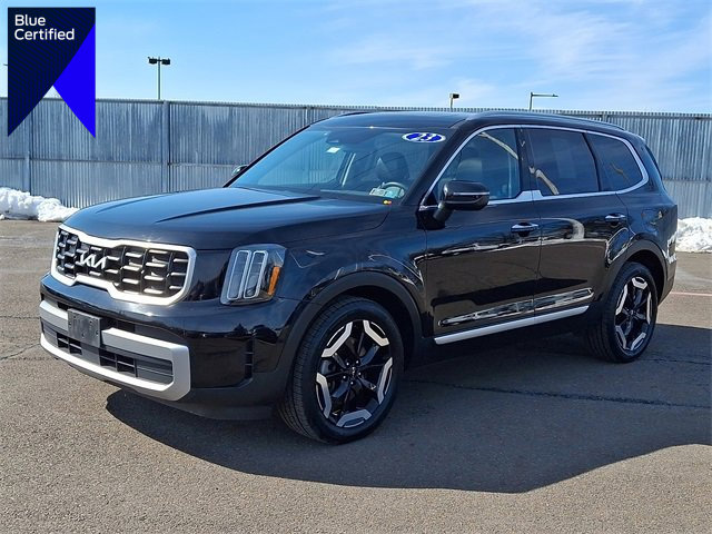 Used 2023 Kia Telluride S w/ S Sunroof Package