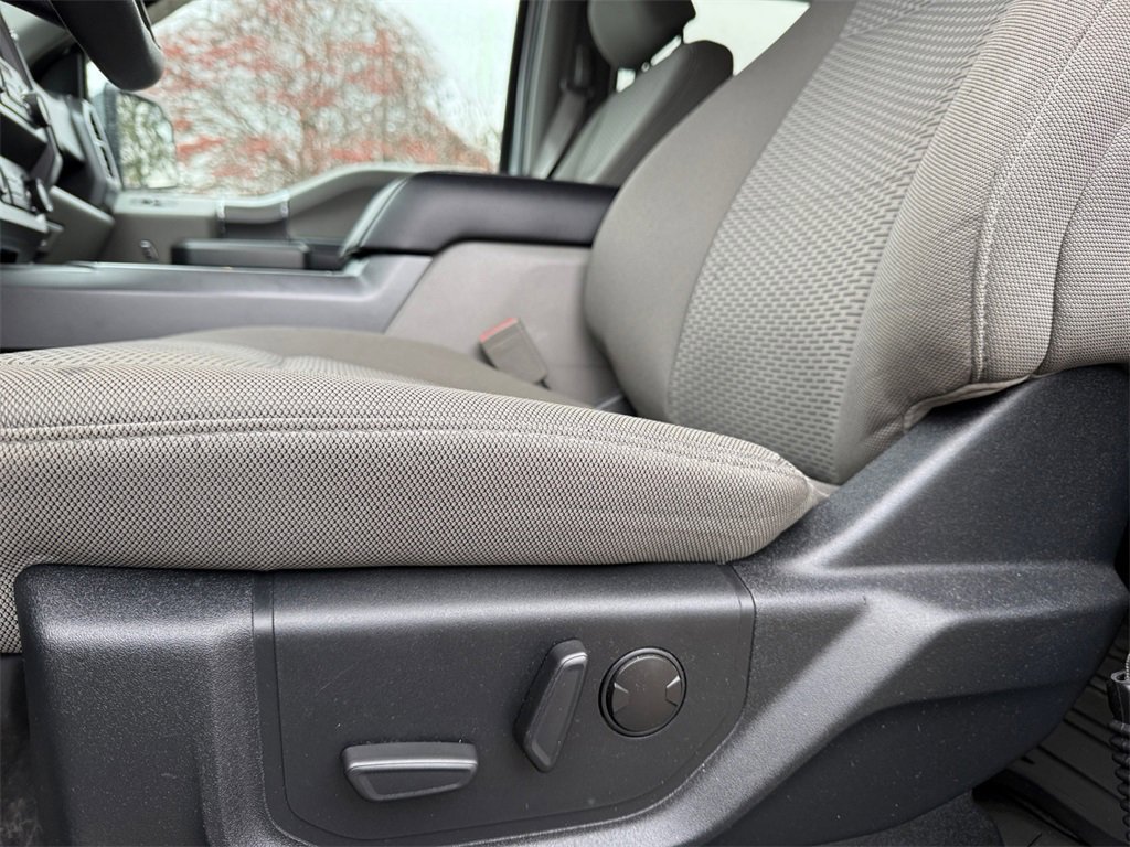 Certified 2019 Ford F150 XLT w/ Equipment Group 302A Luxury image 15