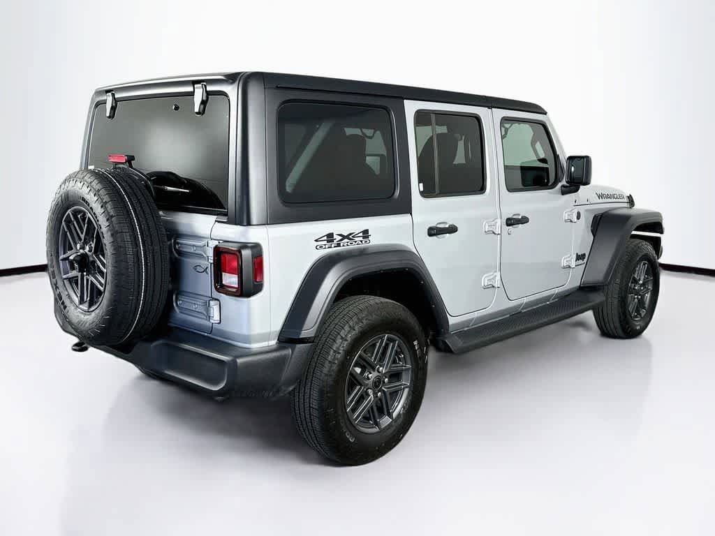 Used 2024 Jeep Wrangler Unlimited Sport AWD/4WD image 24