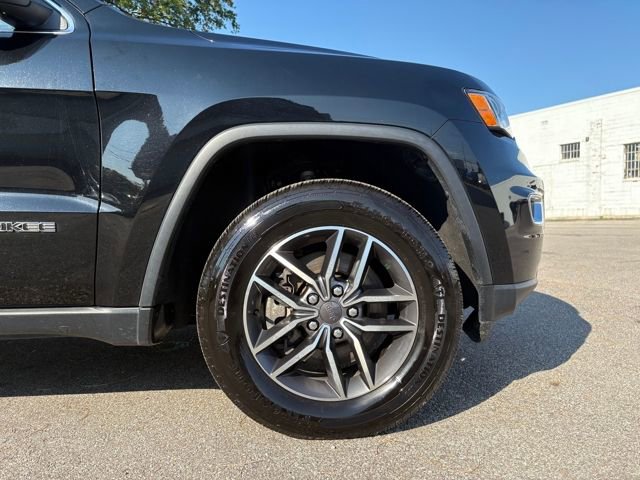 Used 2022 Jeep Grand Cherokee Limited image 46