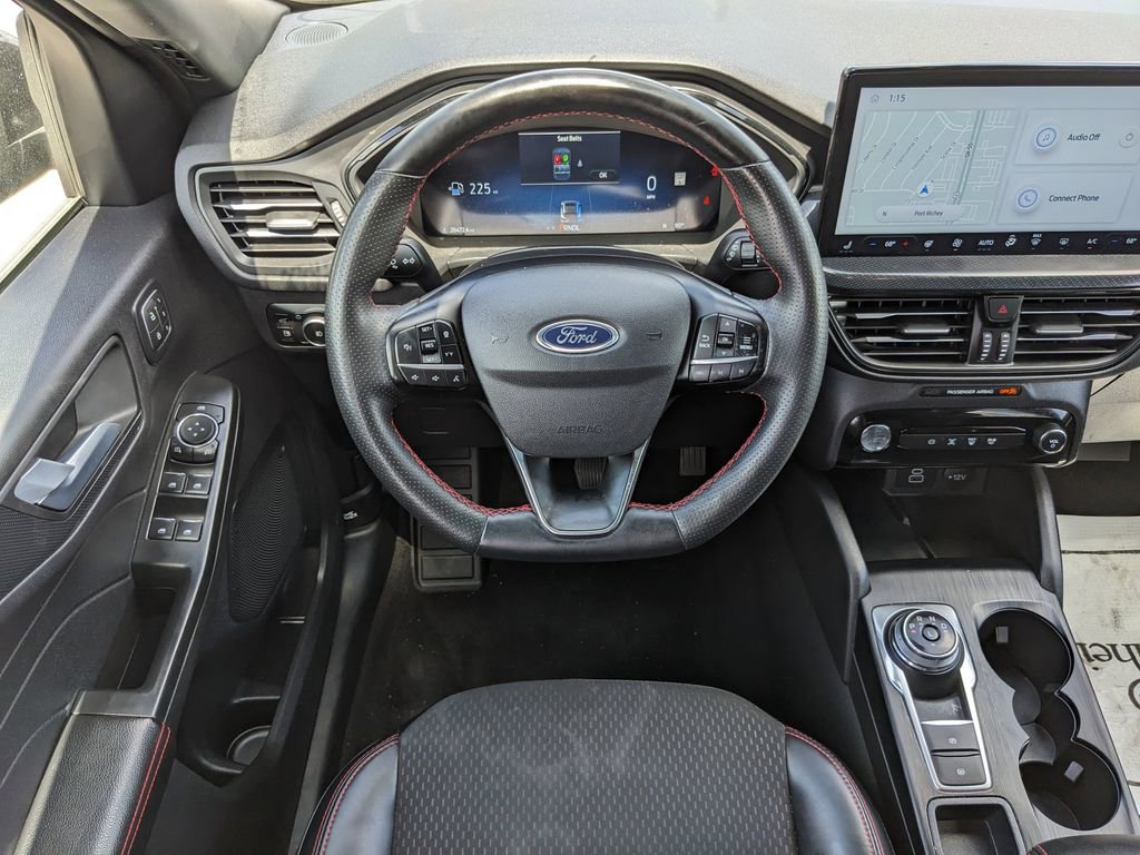 Certified 2025 Ford Escape ST-Line Elite AWD/4WD image 17
