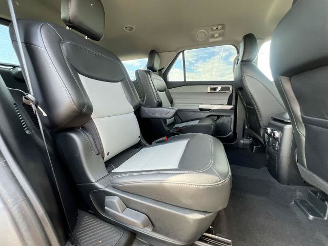 Certified 2024 Ford Explorer XLT w/ Equipment Group 202A AWD/4WD image 20