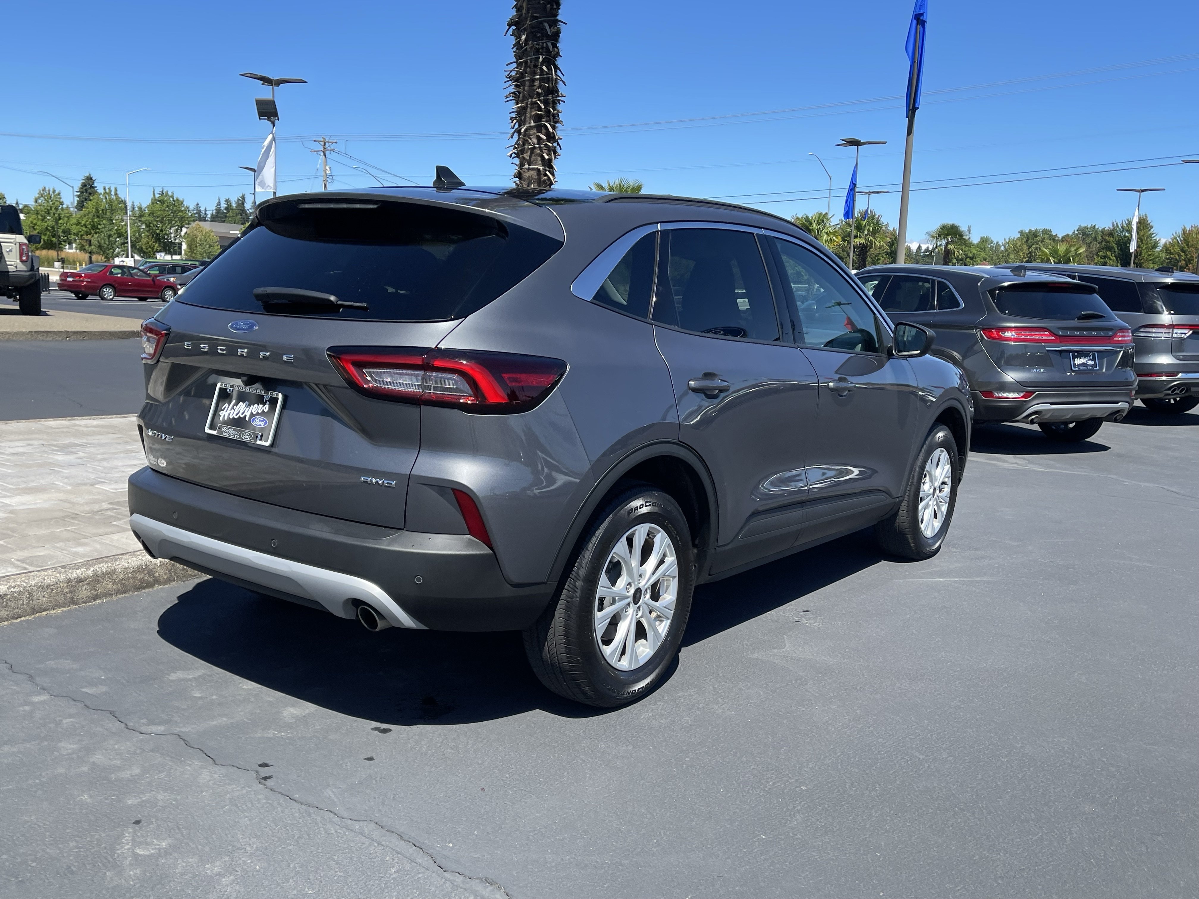 Certified 2024 Ford Escape Active w/ Tech Pack #1 AWD/4WD image 3