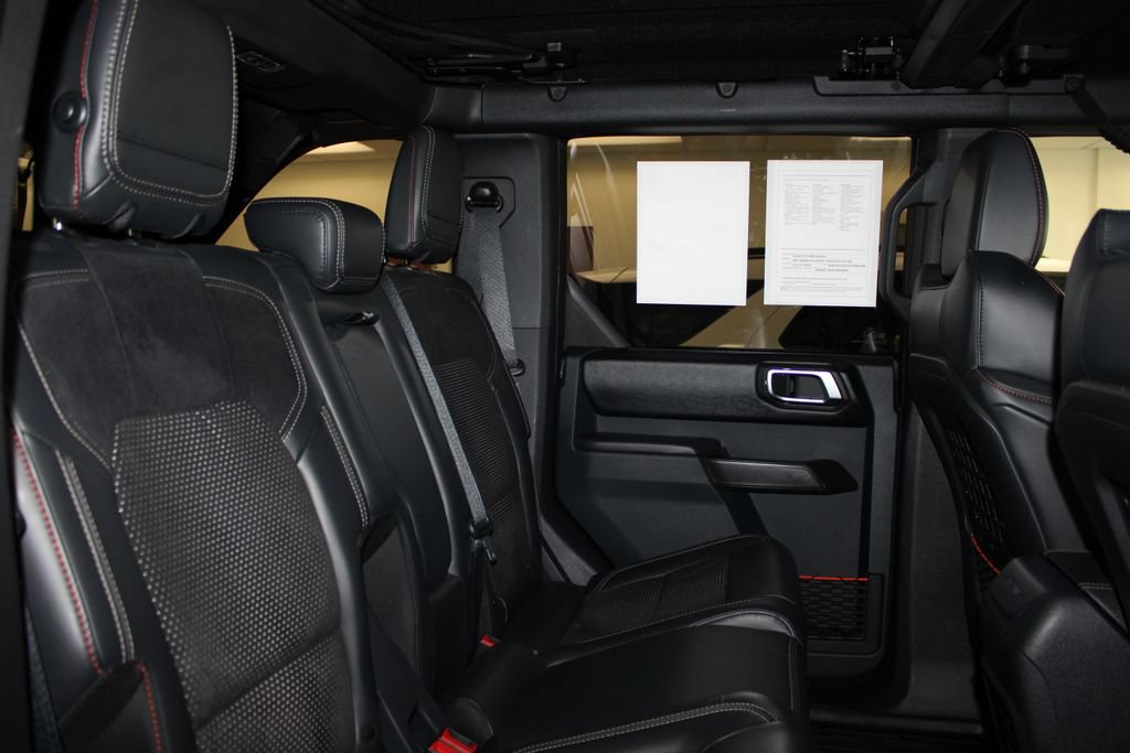 Certified 2024 Ford Bronco Raptor w/ Interior Carbon Fiber Pack 6 AWD/4WD image 48