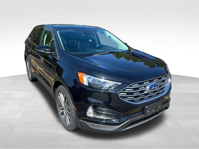 Certified 2024 Ford Edge Titanium AWD/4WD image 5