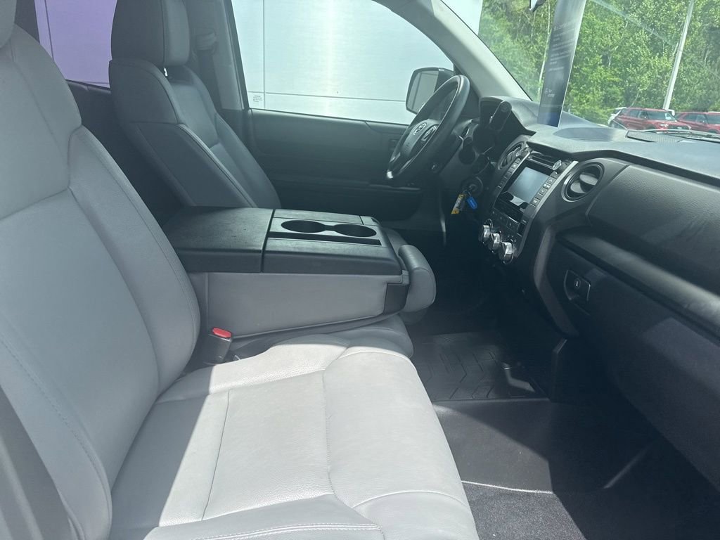 Used 2017 Toyota Tundra SR image 27