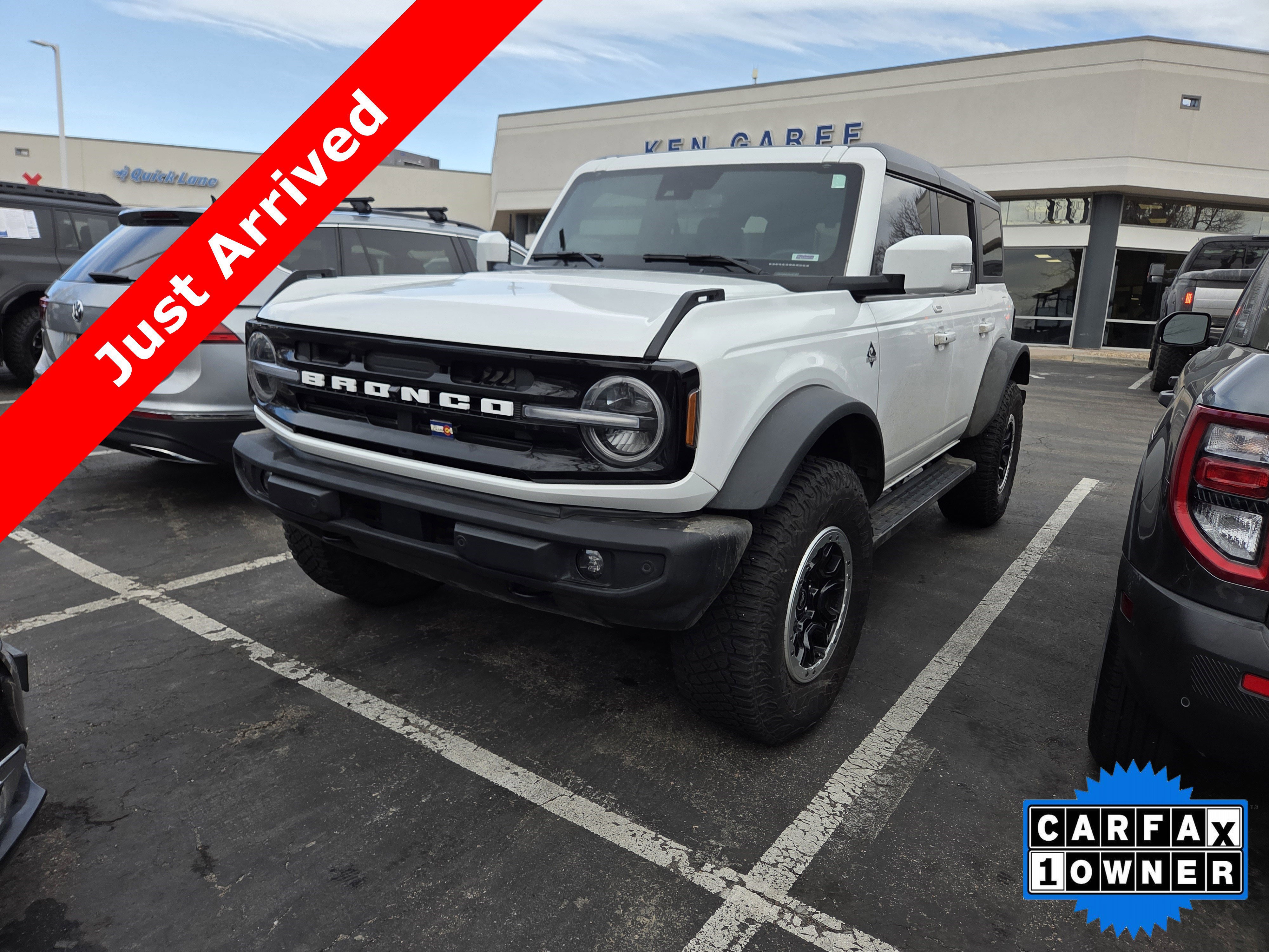 Certified 2022 Ford Bronco Outer Banks w/ Sasquatch Package image 1
