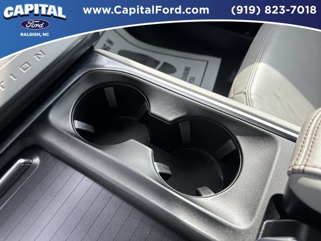 Certified 2025 Ford Expedition Active AWD/4WD image 32