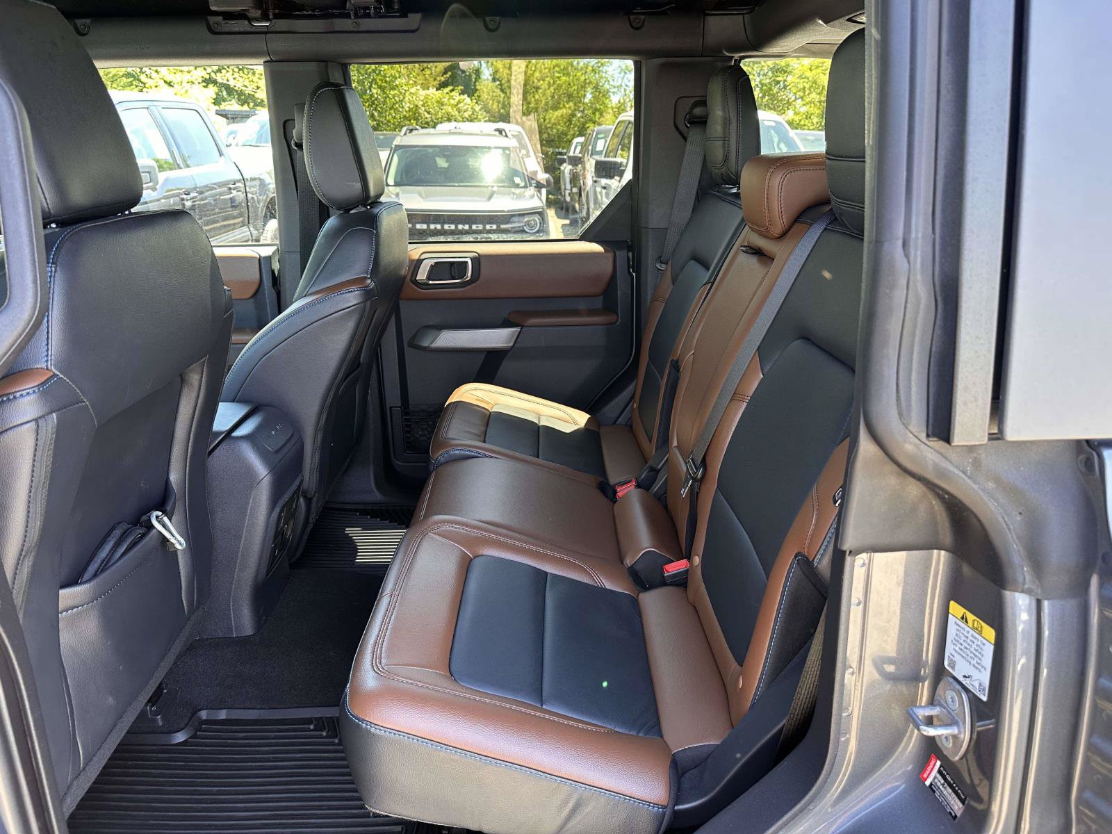 Certified 2023 Ford Bronco Outer Banks AWD/4WD image 12