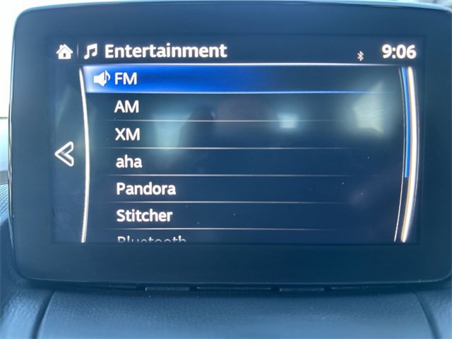 Used 2020 Toyota Yaris LE image 17