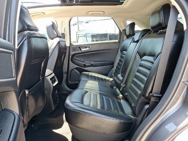 Certified 2022 Ford Edge SEL w/ Convenience Package AWD/4WD image 10