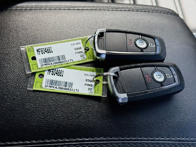 Certified 2022 Ford Edge SEL AWD/4WD image 41