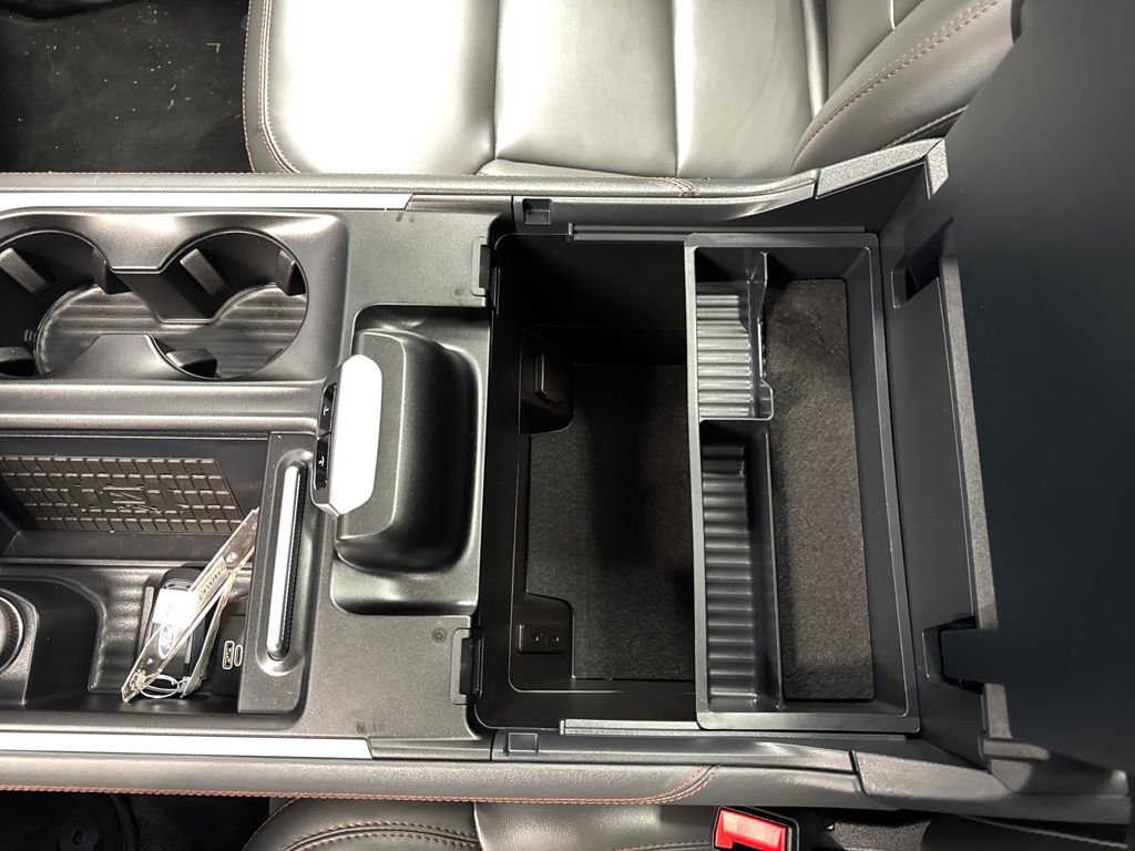 Certified 2025 Ford Expedition Active image 26