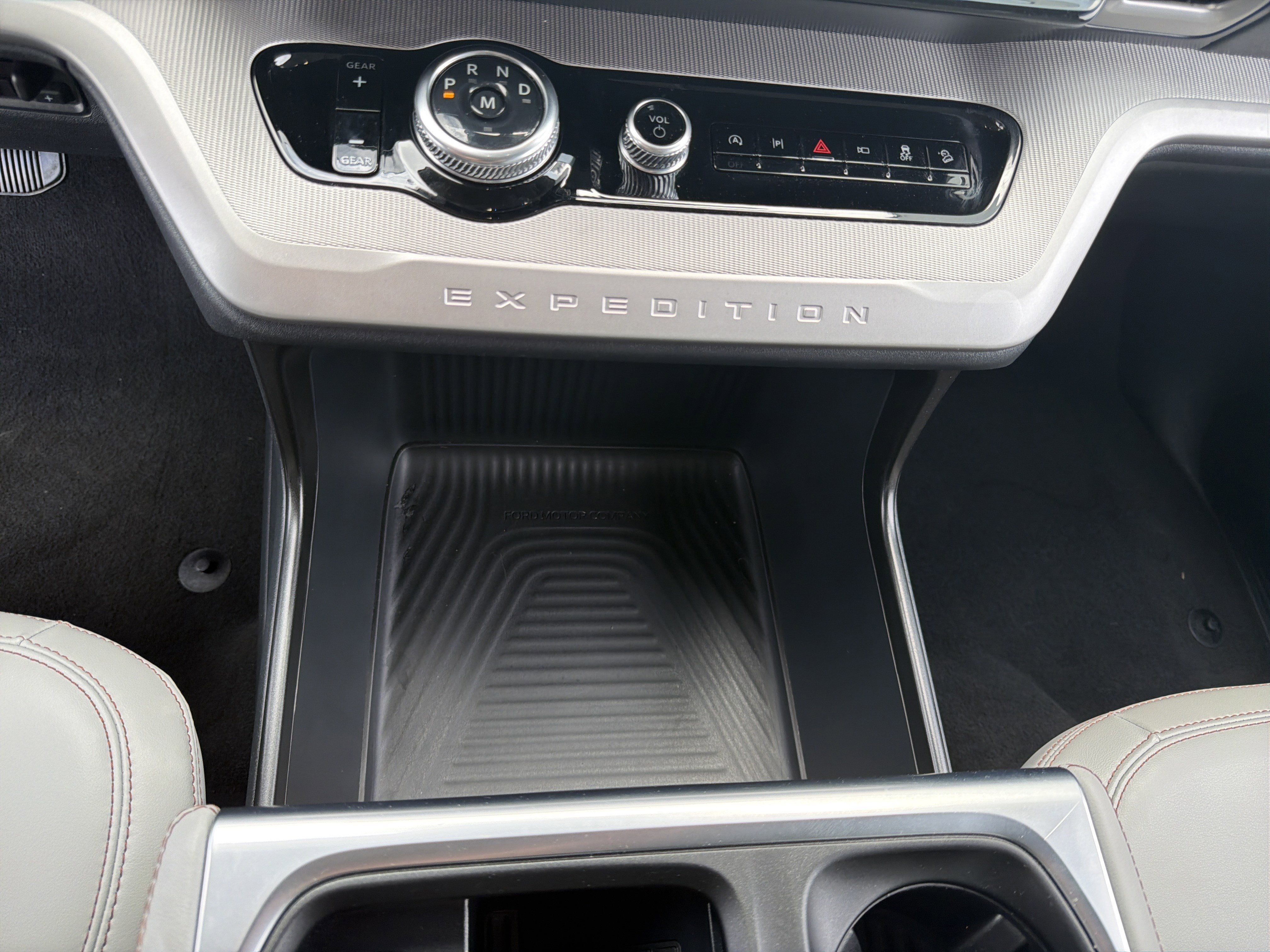 Certified 2025 Ford Expedition Max Active AWD/4WD image 55
