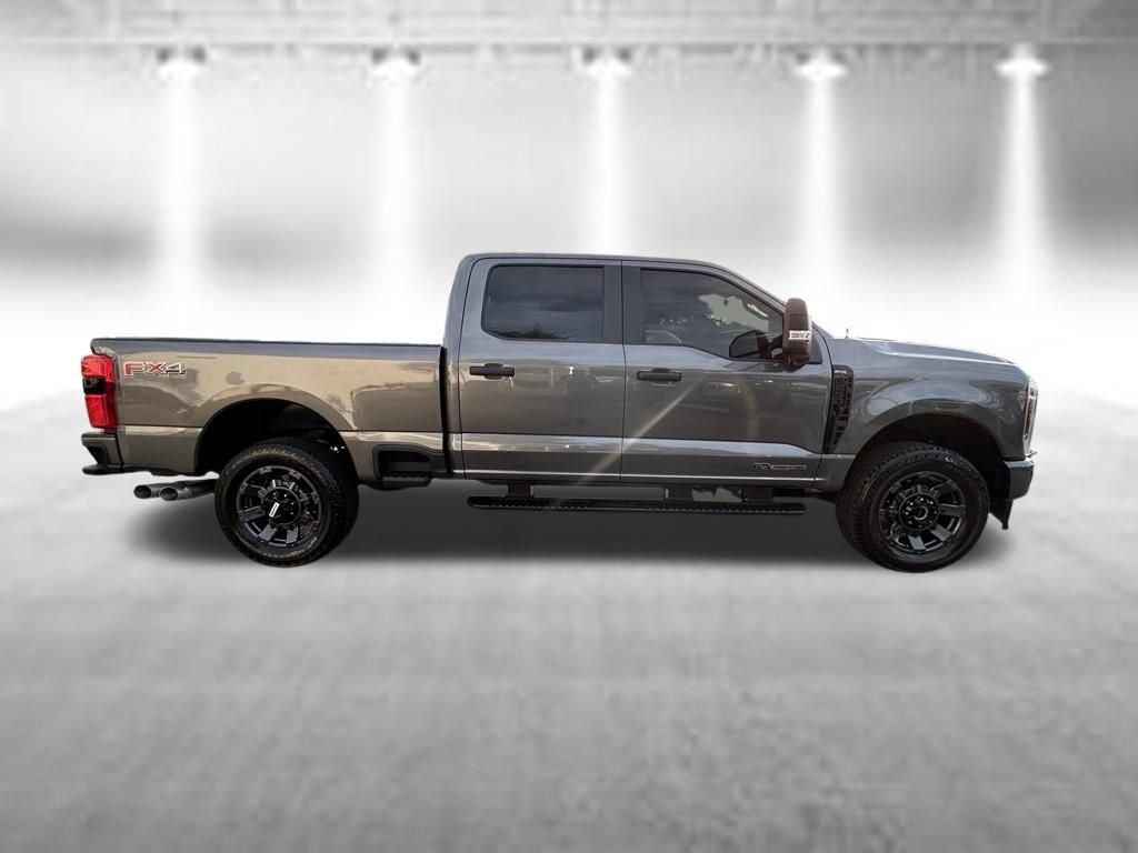 Certified 2025 Ford F250 XL w/ STX Appearance Package AWD/4WD image 3