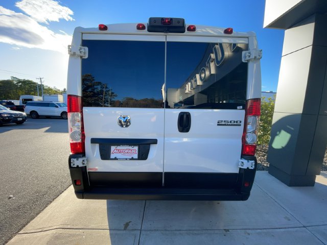 Used 2025 RAM ProMaster 2500 w/ U-Haul Equipment Group FWD image 6