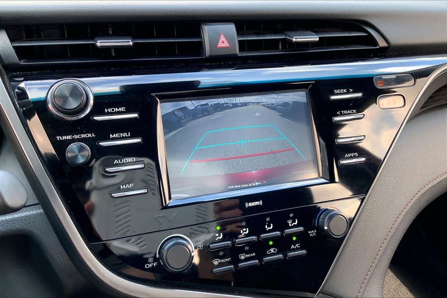 Used 2020 Toyota Camry LE FWD image 27