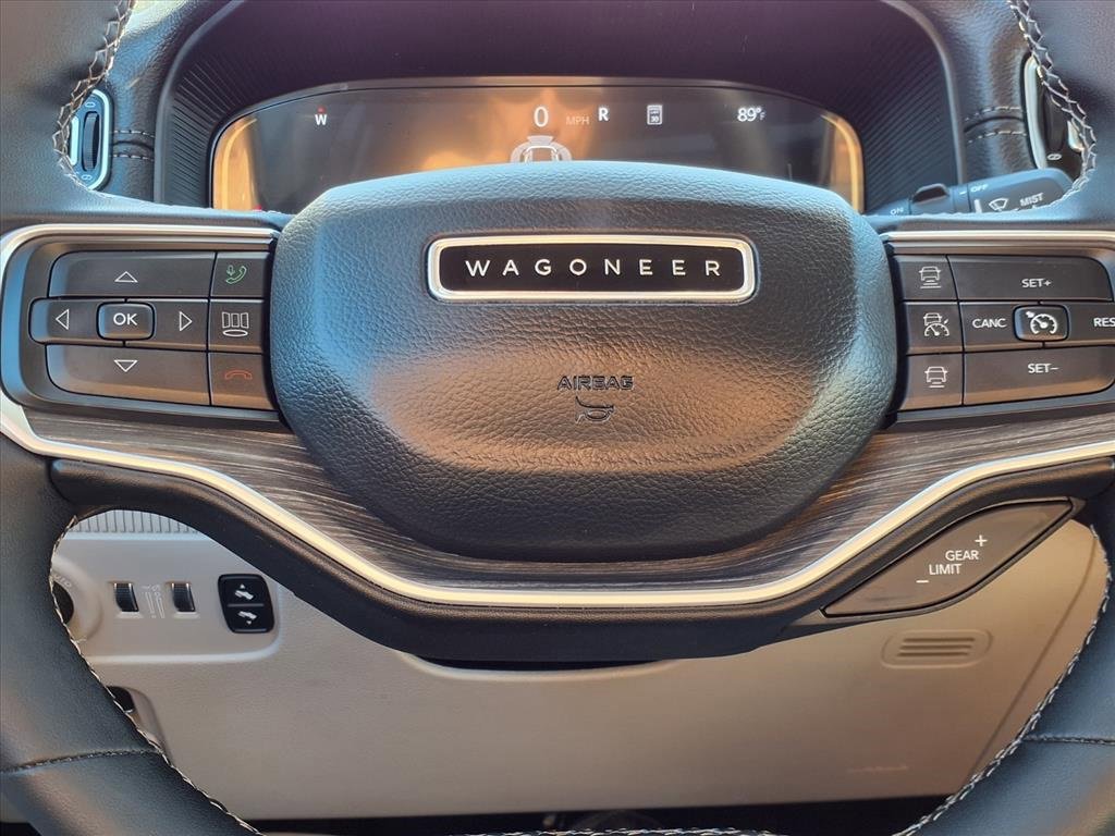 Used 2024 Jeep Wagoneer Series II w/ Premium Group I image 28