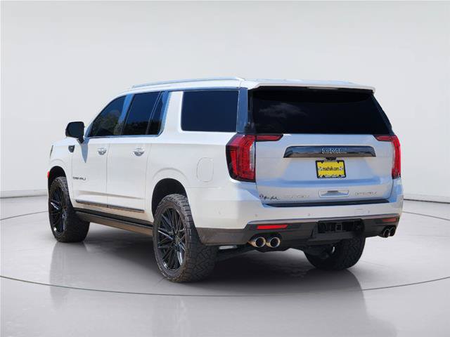 Used 2024 GMC Yukon XL Denali Ultimate AWD/4WD image 6