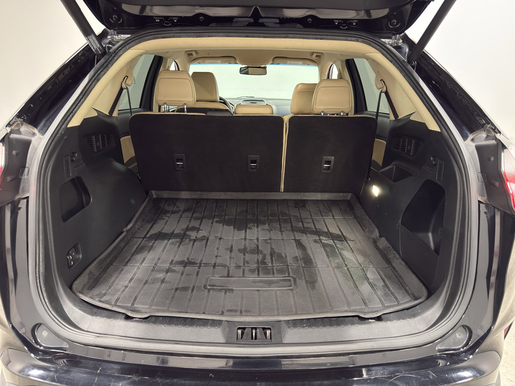 Certified 2020 Ford Edge SEL w/ Convenience Package image 32