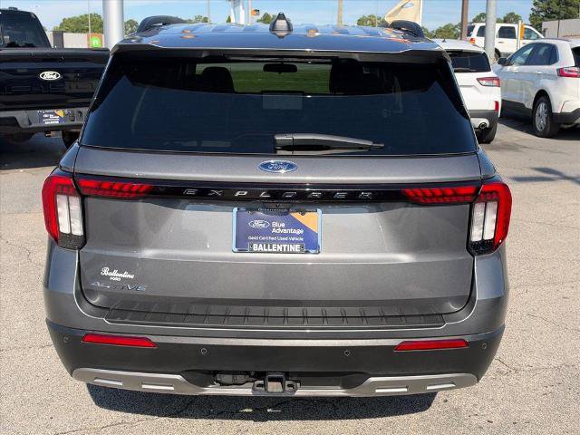 Certified 2025 Ford Explorer Active w/ Active Comfort Package RWD image 4