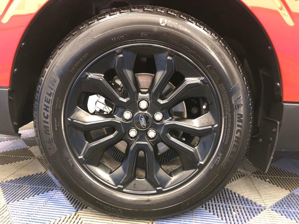 Certified 2024 Ford Maverick Lariat w/ Black Appearance Package image 31