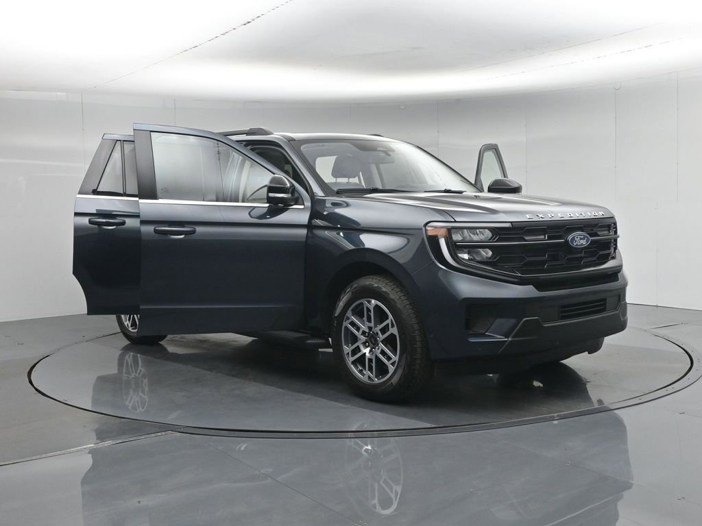 Certified 2025 Ford Expedition Max Active AWD/4WD image 37