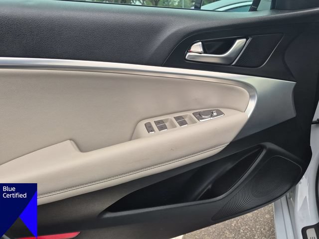 Used 2022 Genesis G70 2.0T RWD image 38