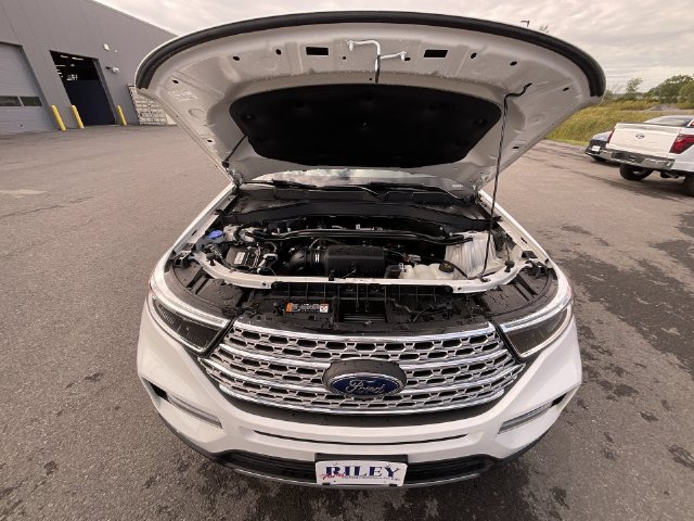 Certified 2023 Ford Explorer Limited w/ Limited Technology Package AWD/4WD image 28