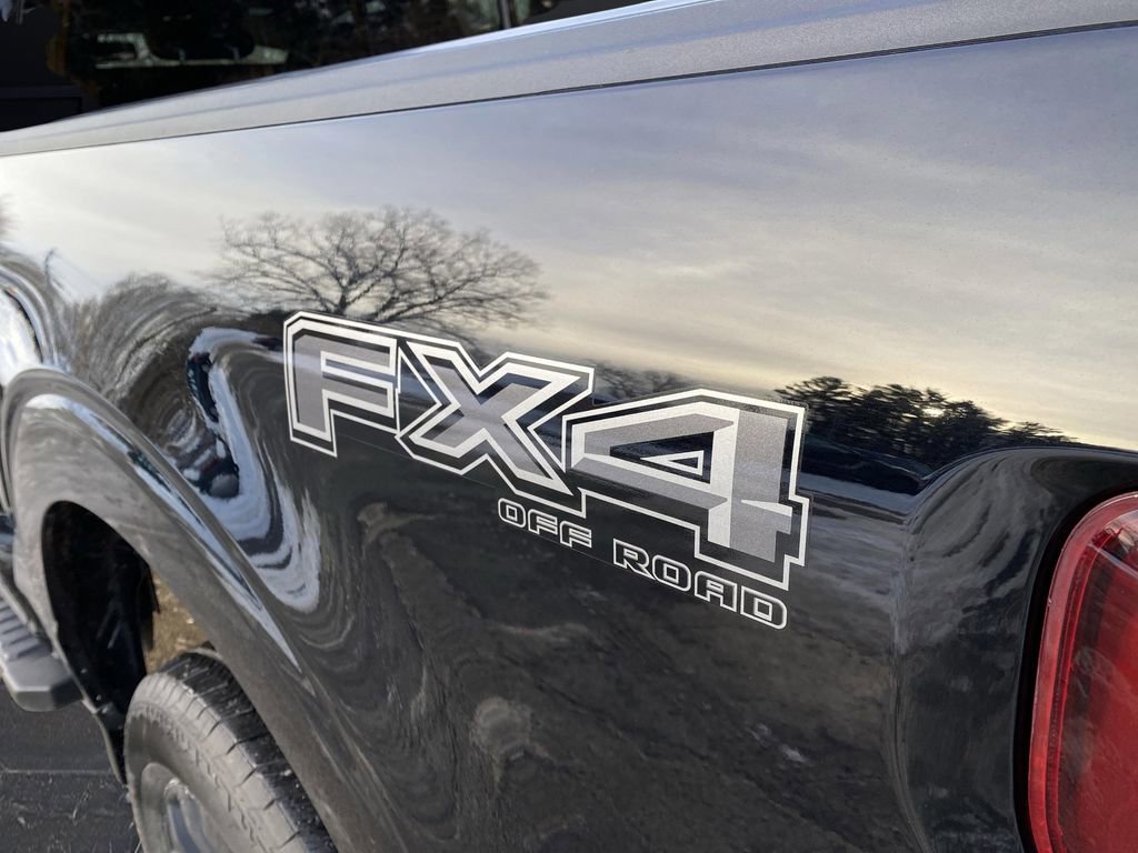 Certified 2023 Ford F150 Lariat w/ Equipment Group 502A High image 21