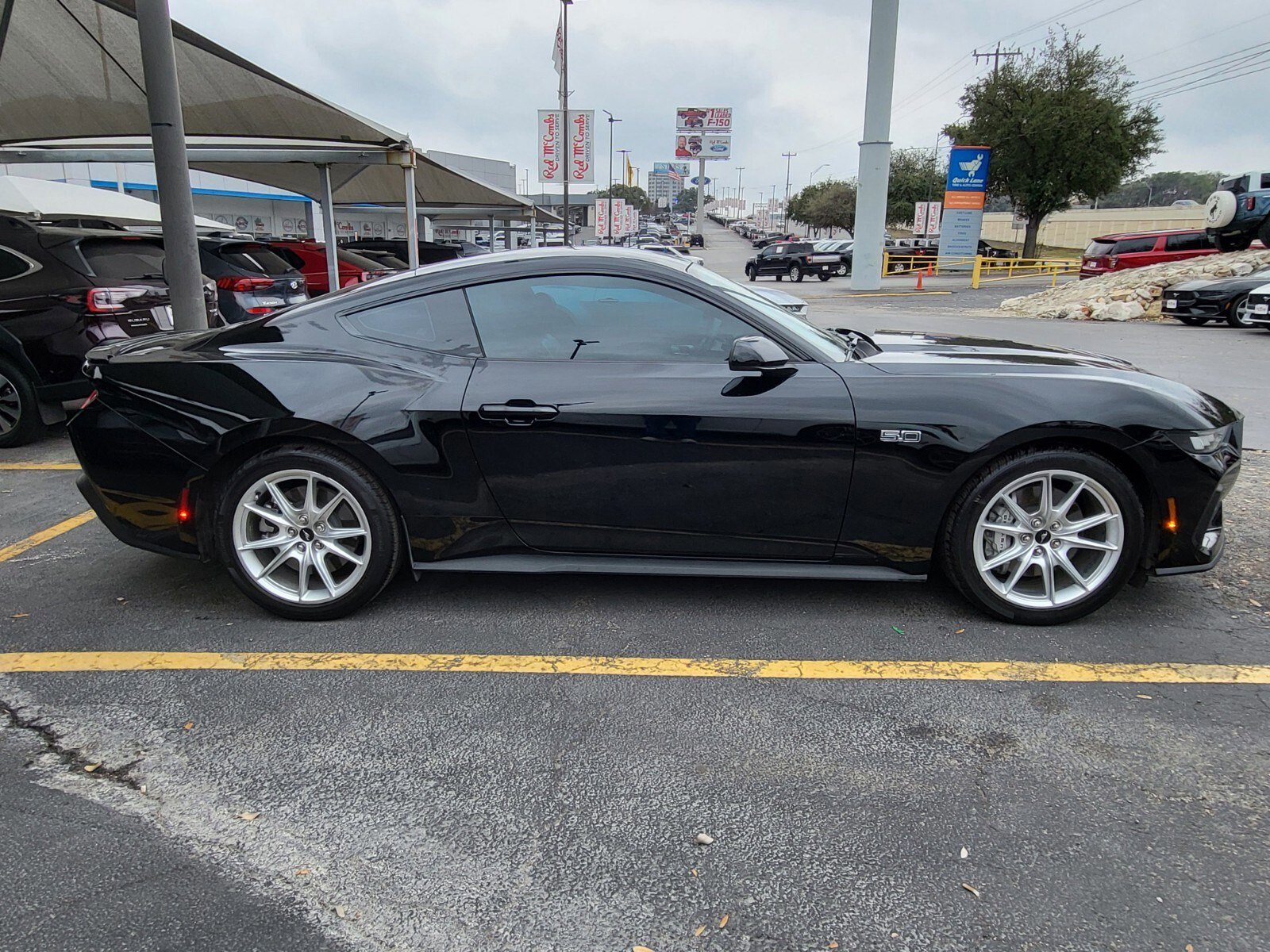 Certified 2024 Ford Mustang GT Premium image 2