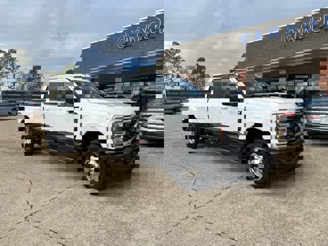 Certified 2024 Ford F350 King Ranch image 9