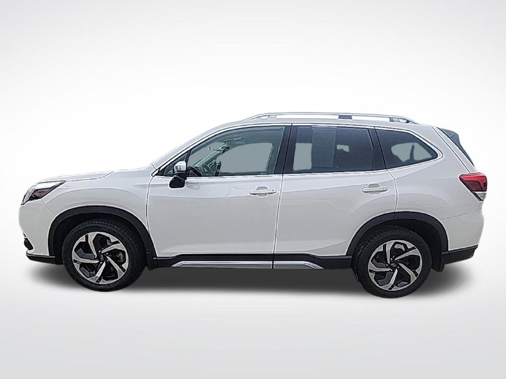 Used 2024 Subaru Forester Touring AWD/4WD image 4
