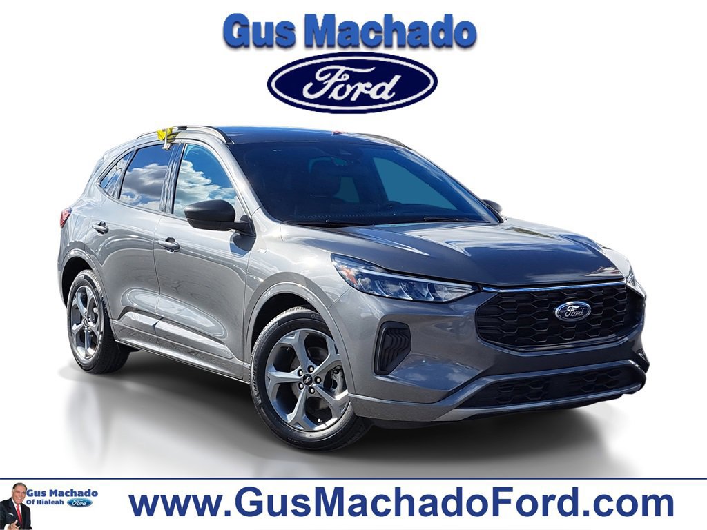 Certified 2023 Ford Escape ST-Line w/ Tech Pack #1 image 4