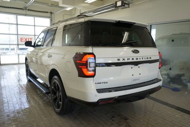Certified 2024 Ford Expedition Limited image 11