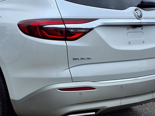 Used 2018 Buick Enclave Premium w/ Experience Buick Package AWD/4WD image 27