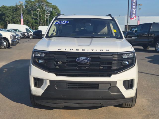 Certified 2025 Ford Expedition Max Active RWD image 8