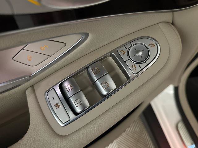 Used 2022 Mercedes-Benz GLC 300 image 14
