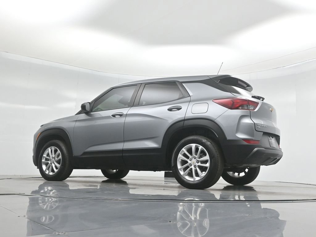 Used 2024 Chevrolet TrailBlazer LS image 19