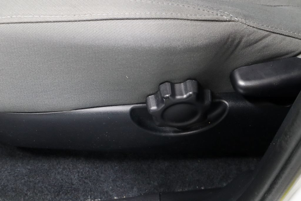Used 2023 Toyota Tacoma SR AWD/4WD image 24